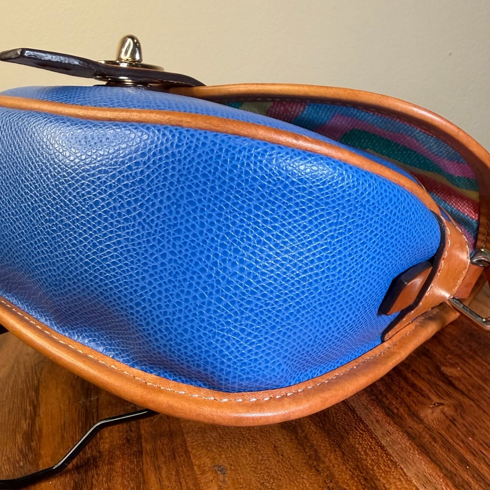 Dooney & Bourke Claremont Field Bag Blue Leather with Brown Trim EUC - Picture 14 of 17